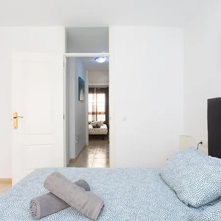 Duplex On The By Sunkeyrents 칼라오살바헤